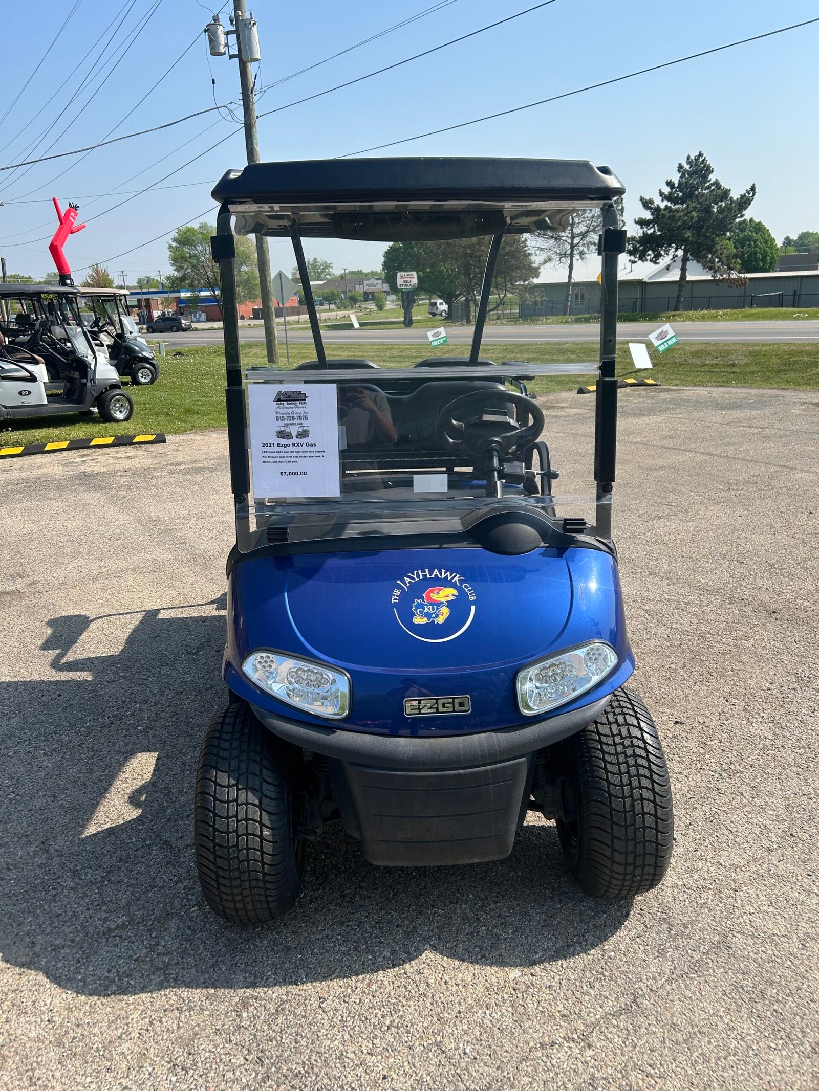 2021 EZ-GO RXV Gas - Image 5