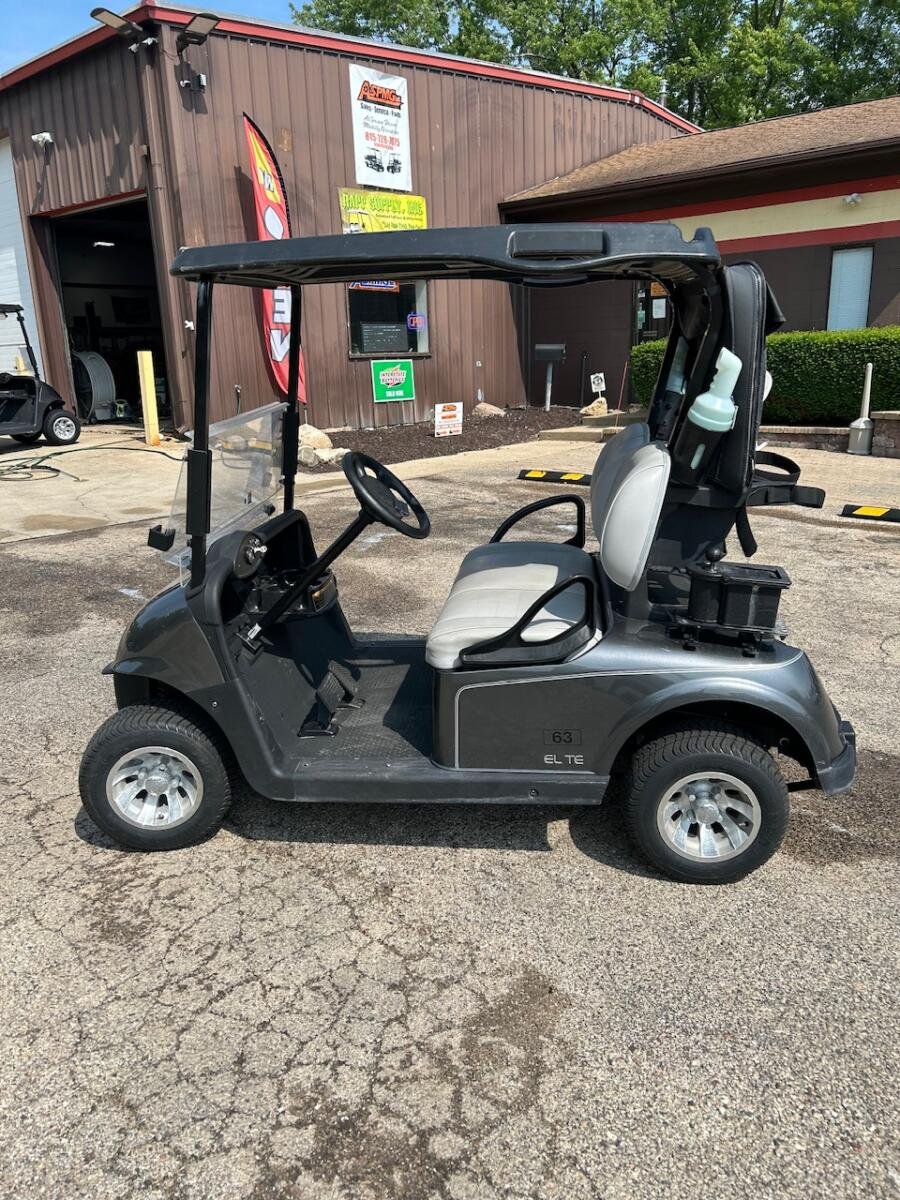 2021 EZ-GO RV Elite Lithium battery Golf Course Ready - Image 2