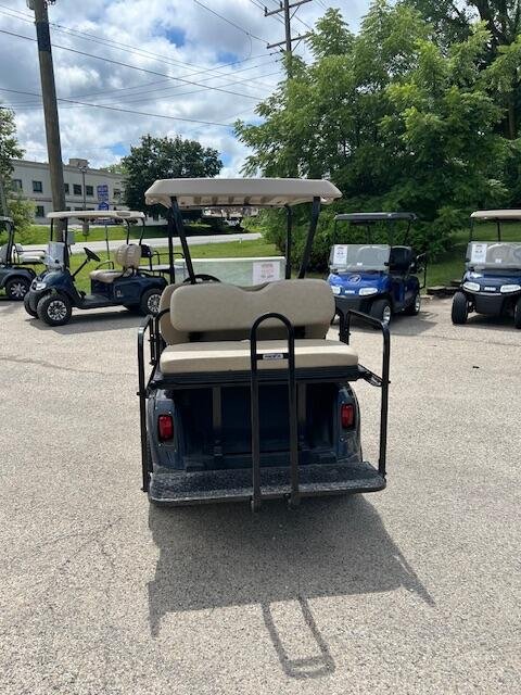 2020 EZ-GO RXV Elite Lithium Battery Cart - Image 10