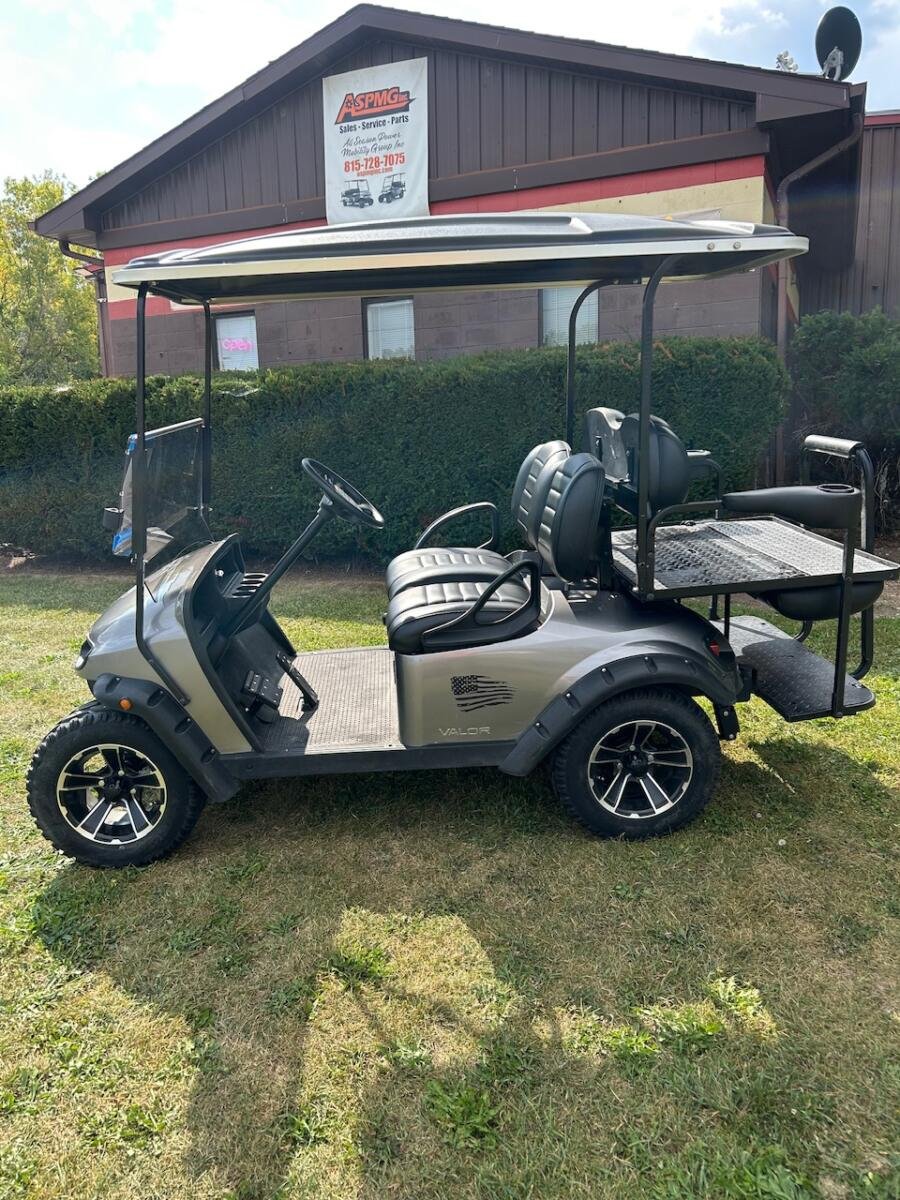 2021 EZ-GO VALOR GAS - Image 6