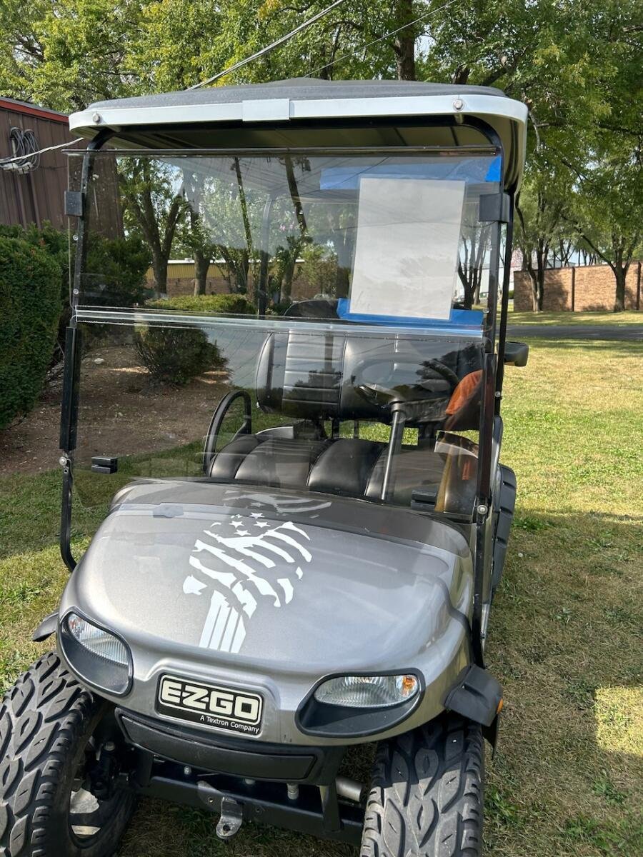 2021 EZ-GO VALOR GAS - Image 7
