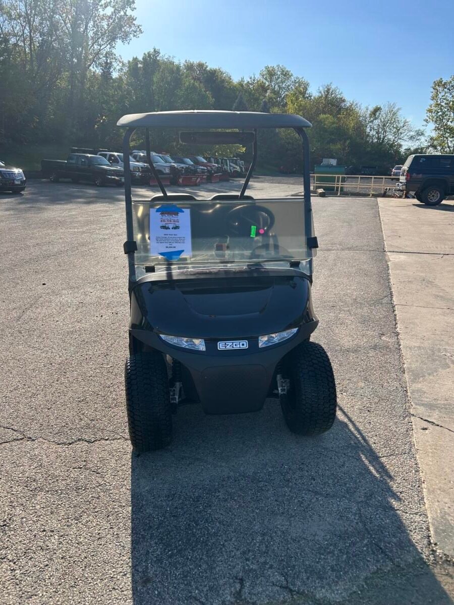 For Sale: 2025 EZ-GO Valor Gas – Cruiser Package