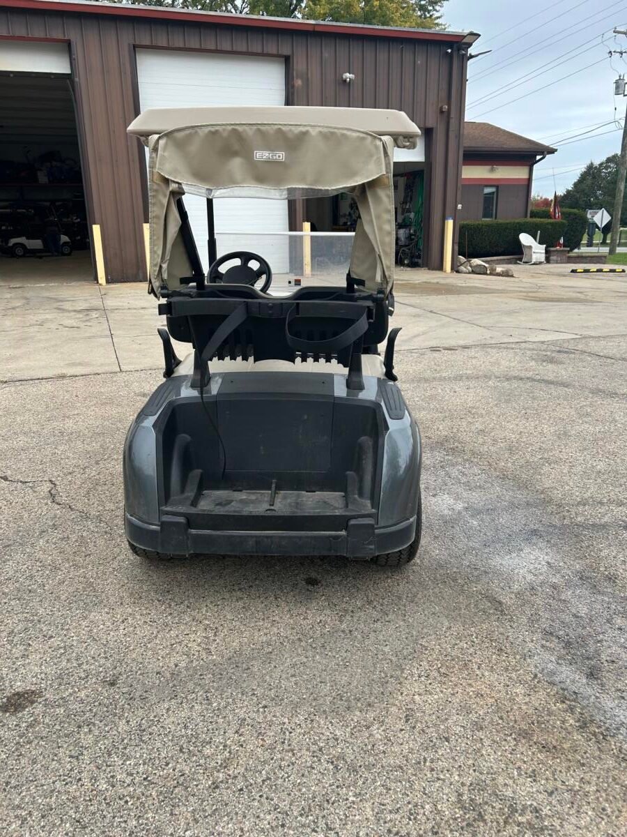 2023 EZ-GO RXV Elite – Lithium Power - Image 5