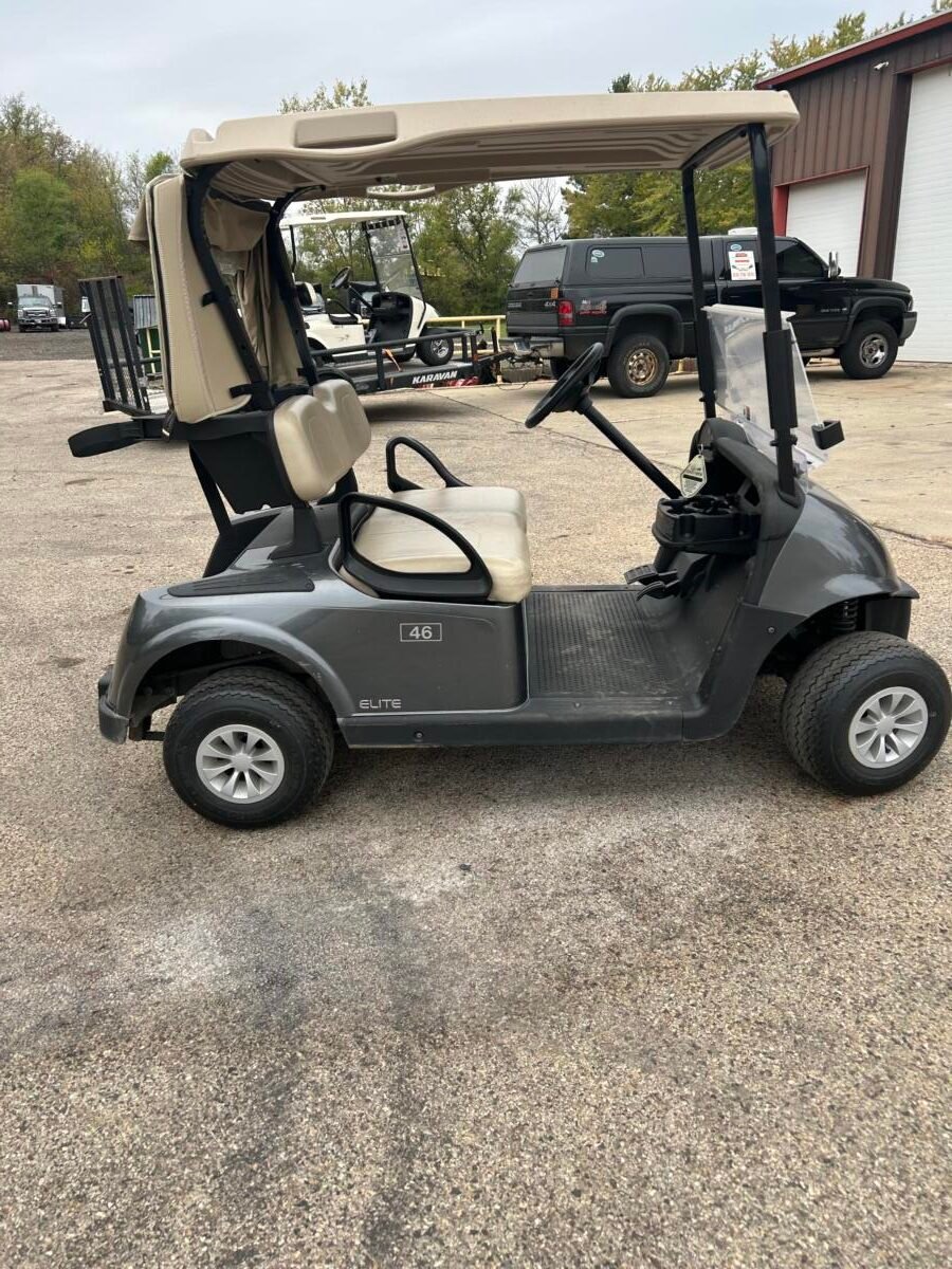 2023 EZ-GO RXV Elite – Lithium Power - Image 7